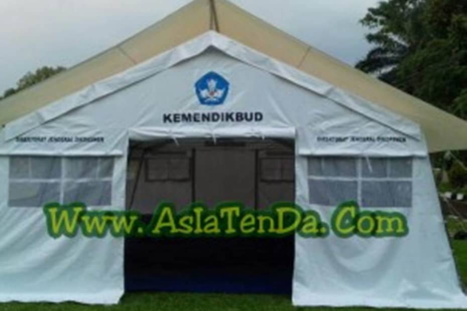 tenda darurat sekolah tampak depan